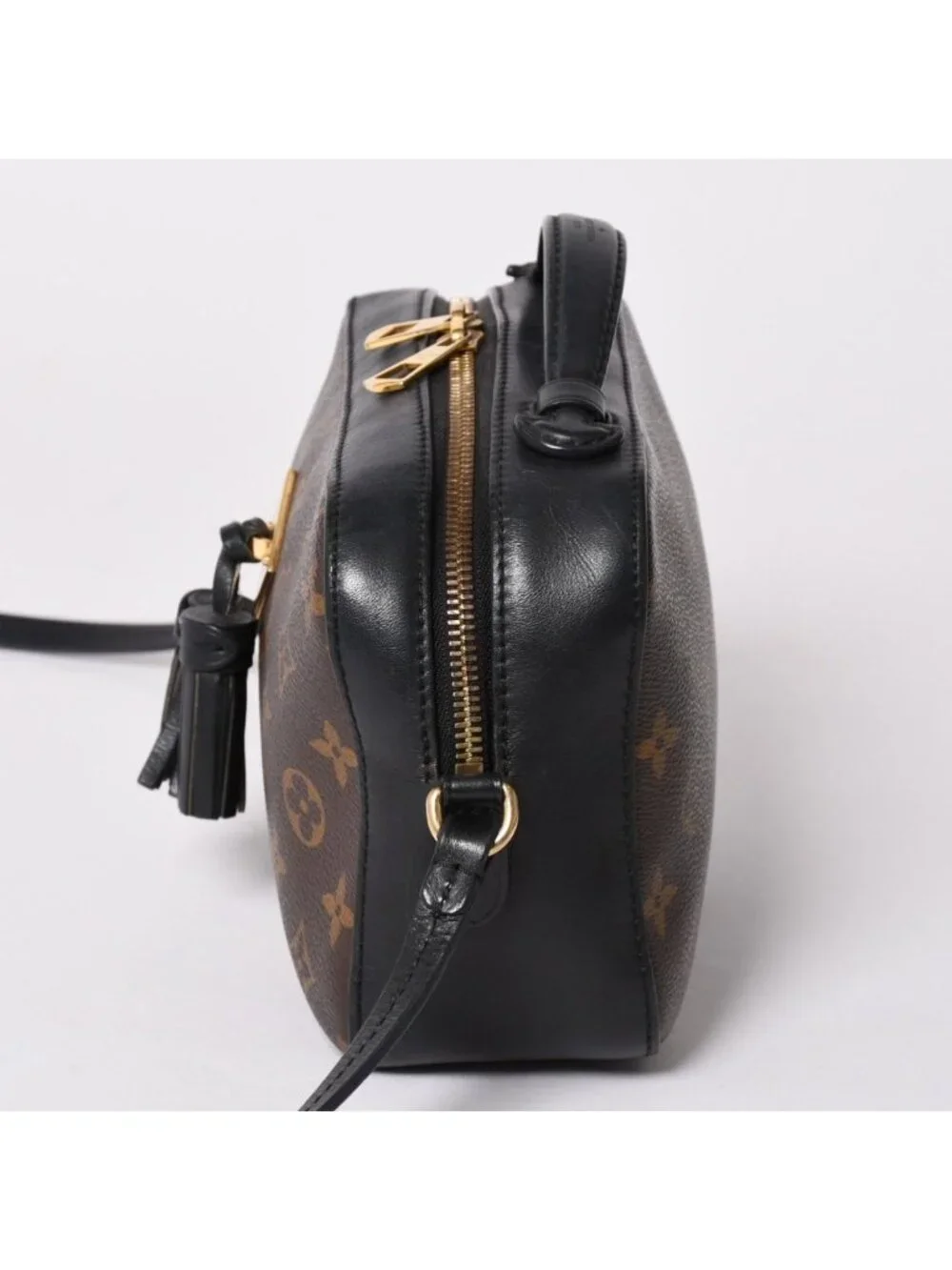 Louis Vuitton Saintonge Shoulder Bag Monogram Canvas Noir Calfskin Double
